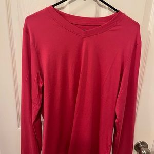 AL1VE athletic shirt